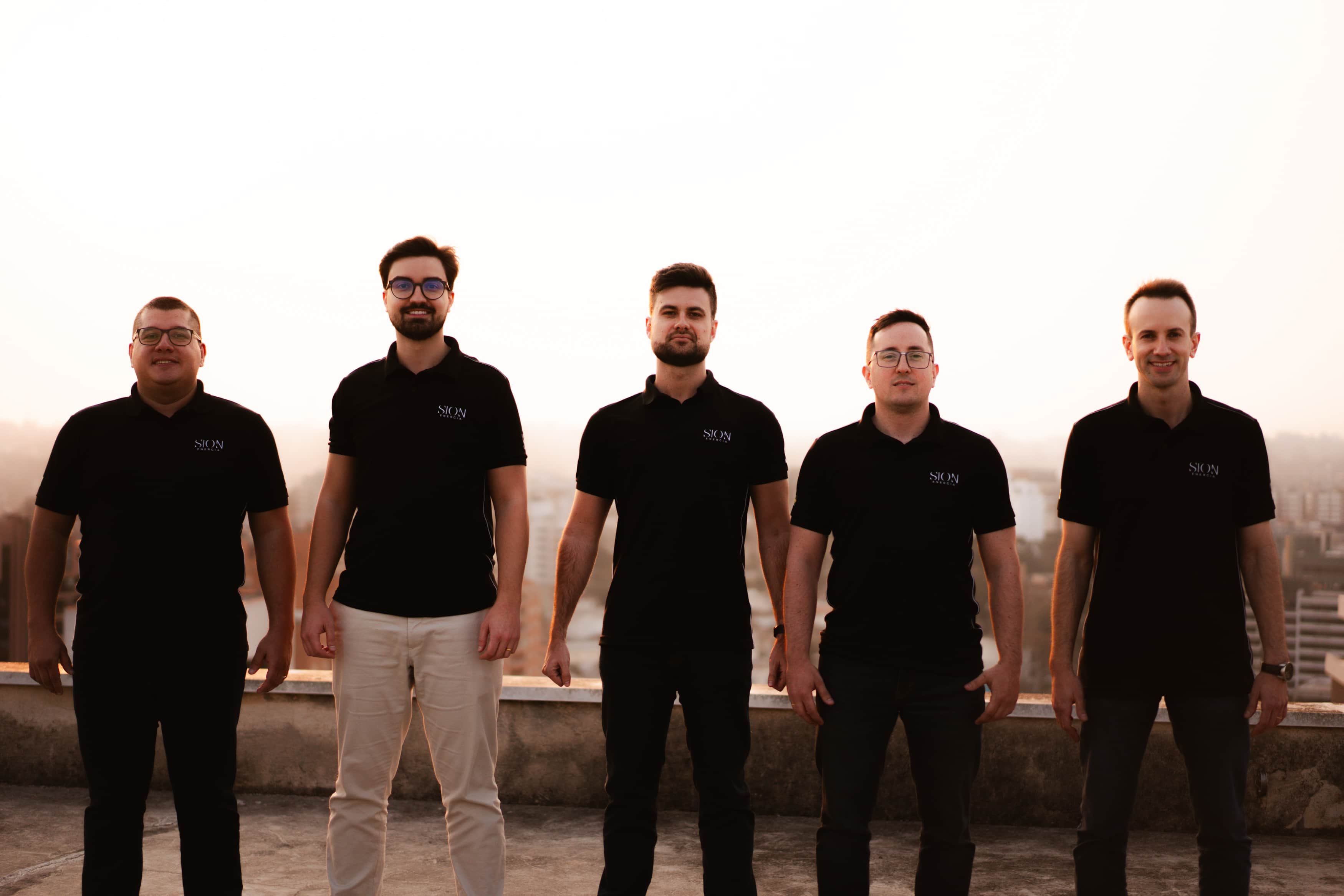 Equipe da Sion Energia reunida