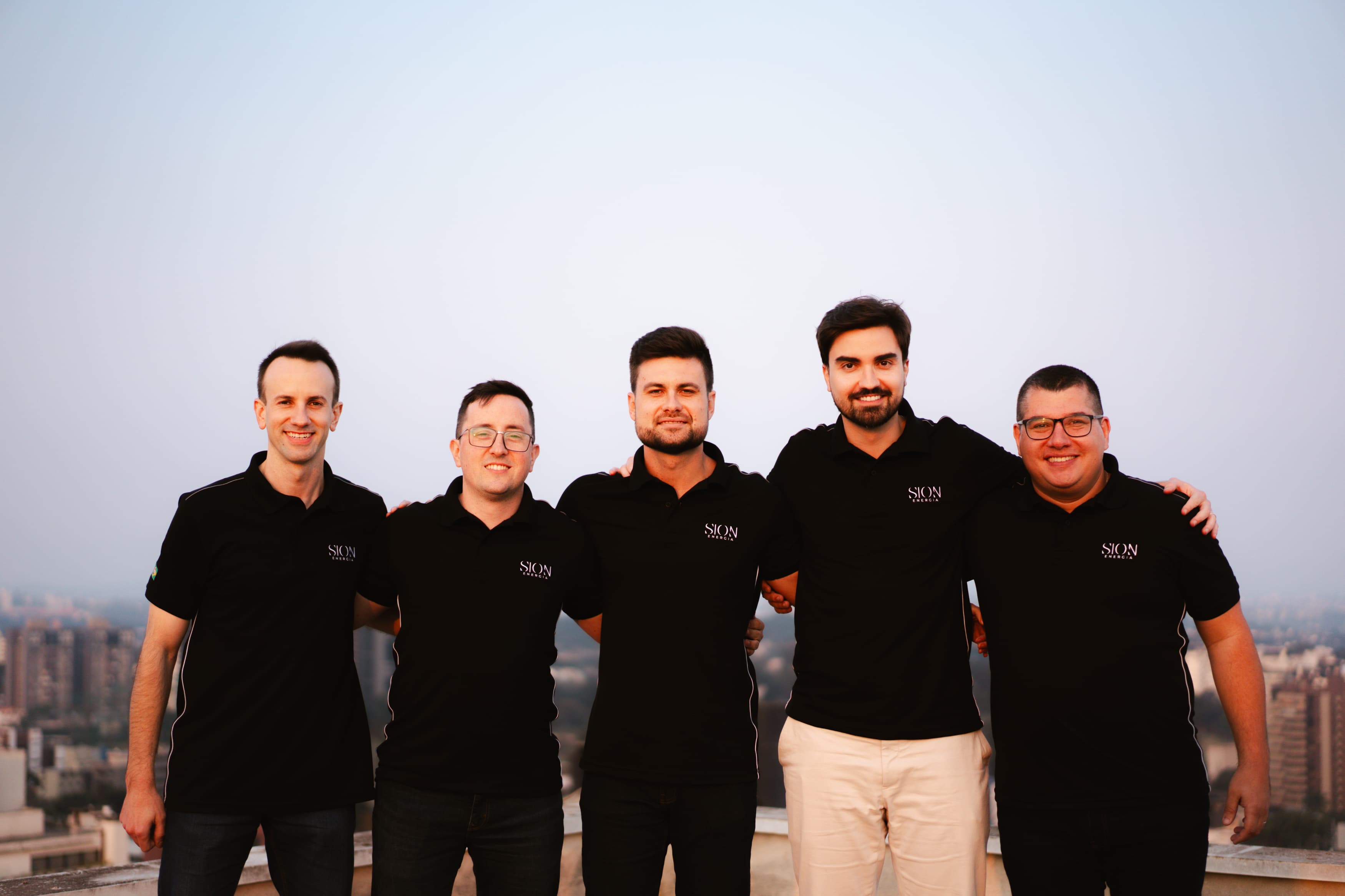 Equipe da Sion Energia reunida